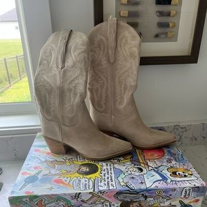 Jeffrey Campbell Dagget cowboy boot